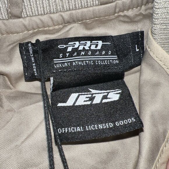 New York Jets Pro Standard Light Jacket Men’s Size Large - Picture 2 of 9